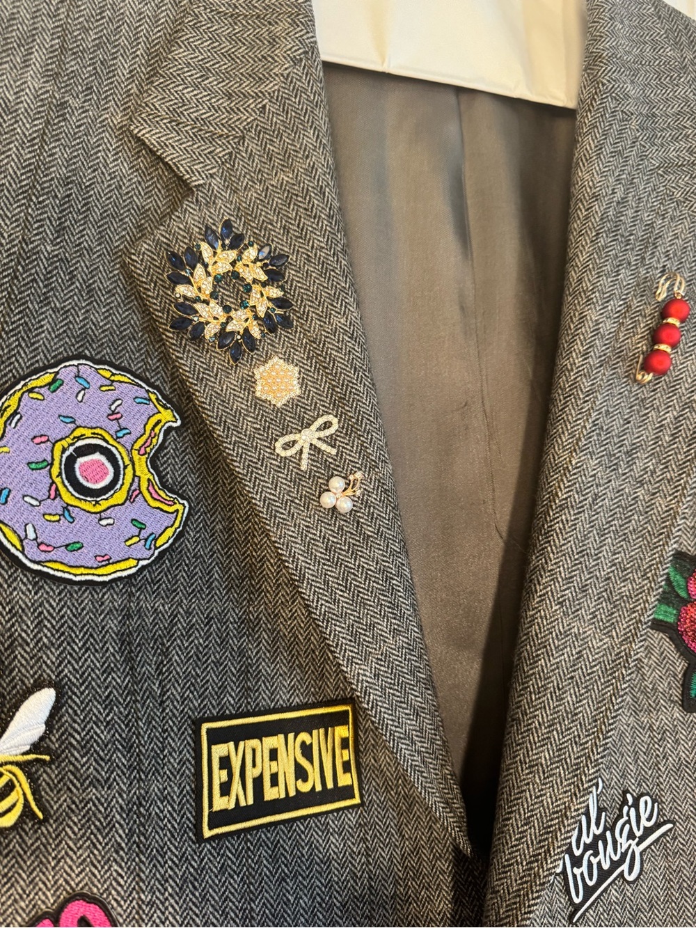 Vintage Upcycled Blazer with Colorful Patches and Jewels - Picture 8 of 12